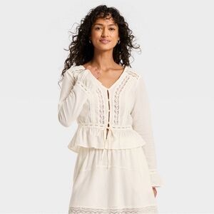 Universal Thread Ruffle Long Sleeve Lace Blouse
